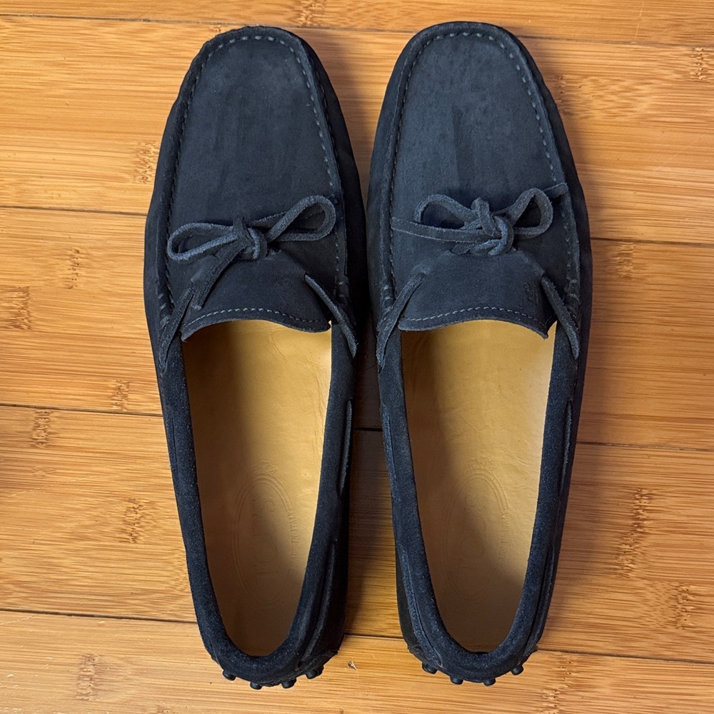 Tod’s Men’s Driver suade size 8 barely worn navy